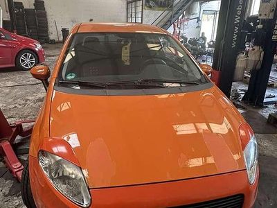 Usata Fiat Punto 95 CV (69 kW) 2009 Utilitaria