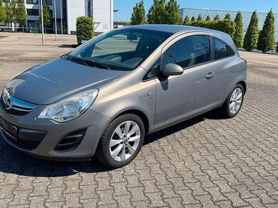 Second-hand Opel Corsa 69 CP (50 kW) 2013 Auriu Hatchback