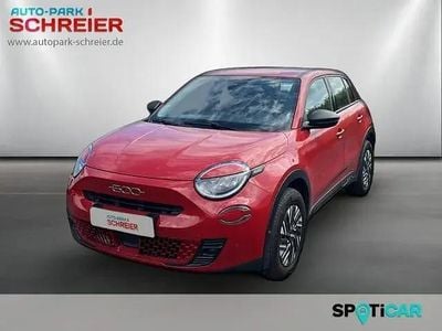 Gebraucht Fiat 600 101 PS (74 kW) 2024 Rot SUV