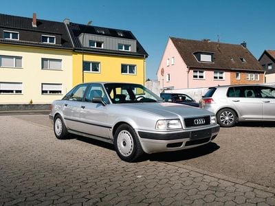Gebraucht Audi 80 90 PS (66 kW) 1992 Silber Limousine