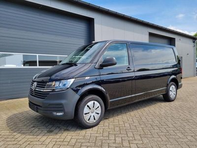 gebraucht VW Transporter 6.1 L2 2.0 TDi 110PS Langer Radstand 2-Sitzer Anhängerkupplung (Anhängelast 2.200 Kg) Klima -Navi Apple CarPlay Android Auto Touchscreen Bluetooth PDC Ganzjahresreifen Seitenwandverkleidung komplett Holzboden