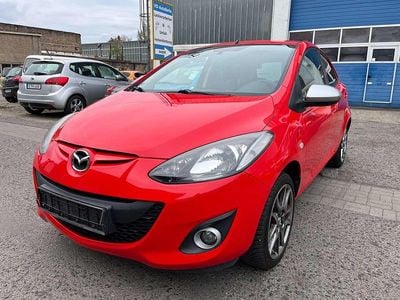 Usado Mazda 2 Sendo 84 HP (61 kW) 2014 Vermelho Citadino
