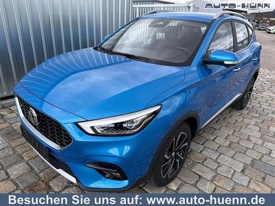 Neu MG ZS Luxury 106 PS (77 kW) 2025 Comoblau metallic Limousine