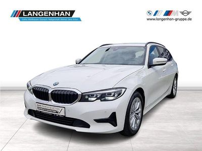 Weiß Gebraucht 2022 BMW 318 Advantage Kombi | 18.849 € (Fairer Preis)