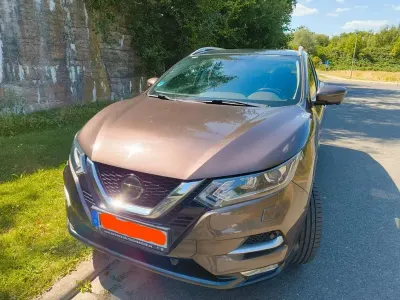 Gebraucht Nissan Qashqai N-Connecta 140 PS (102 kW) 2019 Braun SUV