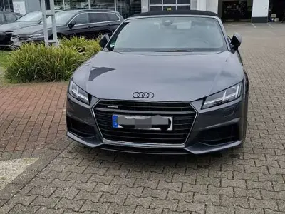 Gebraucht Audi TT Roadster Design 230 PS (169 kW) 2018 Grau Cabrio
