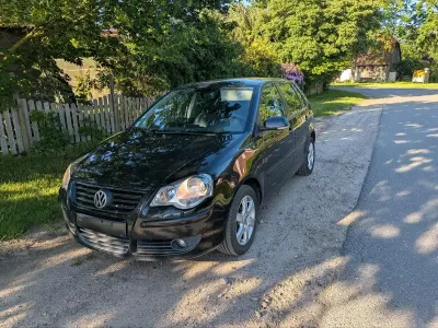 Gebraucht VW Polo 70 PS (51 kW) 2009 Schwarz Kleinwagen