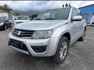 Gebraucht Suzuki Grand Vitara 129 PS (94 kW) 2013 Grau SUV