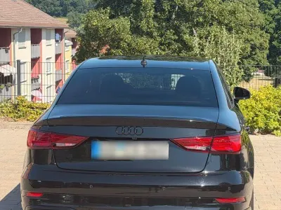 Gebraucht Audi A3 S-line plus 150 PS (110 kW) 2019 Schwarz Limousine