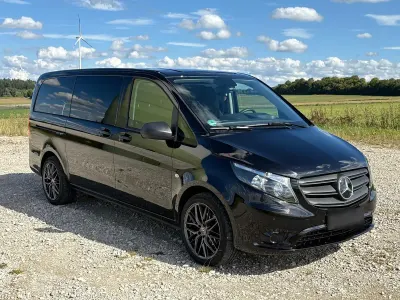 Gebraucht Mercedes Vito 163 PS (119 kW) 2022 Schwarz Van