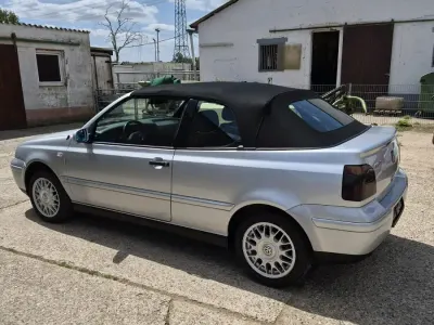Gebraucht VW Golf IV Highline 115 PS (84 kW) 2003 Silber Cabrio