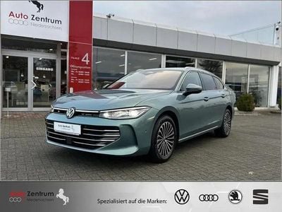 Begagnad VW Passat Elegance 150 HK (110 kW) 2025 Grön Kombi