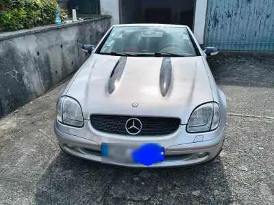 Gebraucht Mercedes SLK230 197 PS (144 kW) 2000 Silber Cabrio