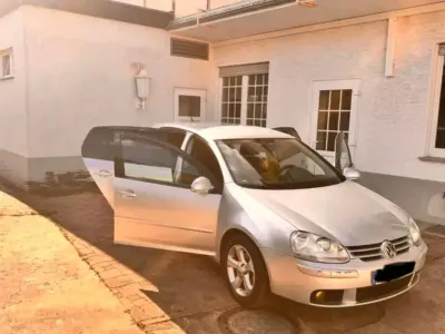 Gebraucht VW Golf V 75 PS (55 kW) 2006 Silber Kleinwagen