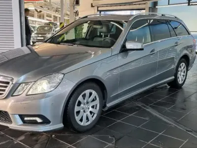 Usata Mercedes E350 AMG 231 CV (169 kW) 2010 Grigio Station wagon