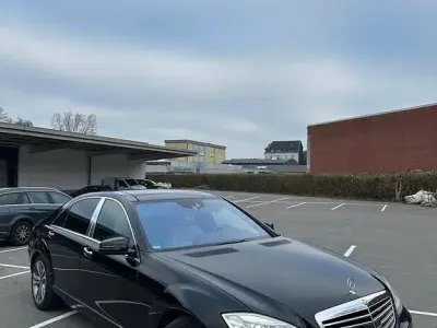 Gebraucht Mercedes S350 258 PS (189 kW) 2013 Schwarz Limousine