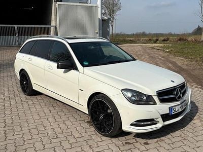 Gebraucht Mercedes C250 204 PS (150 kW) 2012 Weiß Kombi
