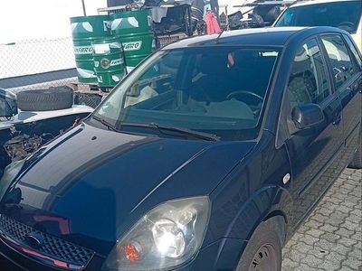 Gebraucht Ford Fiesta 75 PS (55 kW) 2007 Grau Kleinwagen