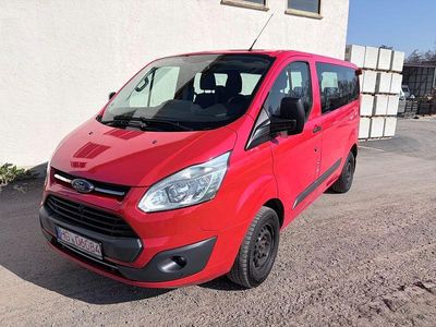 Gebraucht Ford Transit Custom Trend 105 PS (77 kW) 2017 Rot Van / Kleinbus