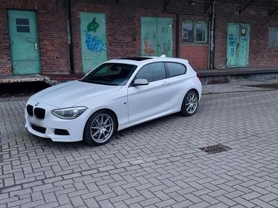 Second-hand BMW M135 M Sport 320 CP (235 kW) 2014 Alb Hatchback