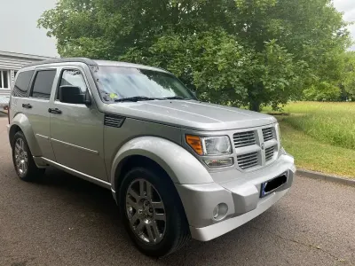Gebraucht Dodge Nitro 260 PS (191 kW) 2008 Grau SUV