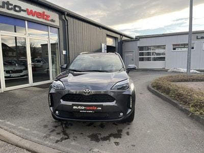 Neu Toyota Yaris Cross 131 PS (96 kW) 2026 Marlingrau metallic SUV