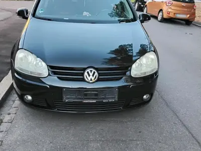 Gebraucht VW Golf IV 75 PS (55 kW) 2006 Schwarz Limousine