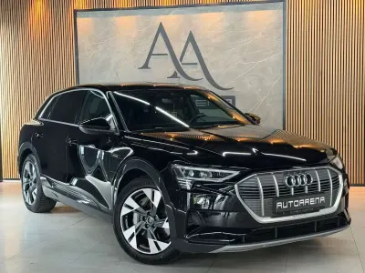 Używany Audi e-tron Advanced 300 kW (408 KM) 2023 Czarny SUV