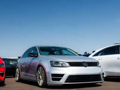 Używany VW Jetta 140 KM (102 kW) 2013 Srebrny Sedan/Limuzyna