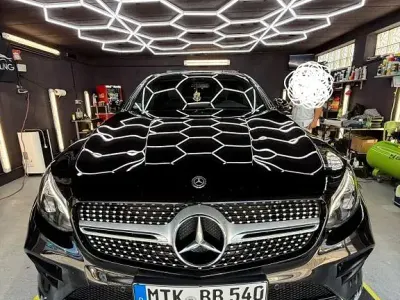 Gebraucht Mercedes GLC350 258 PS (189 kW) 2018 Schwarz SUV