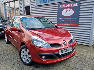 gebraucht Renault Clio III 1.6 Edition Dynamique SHZ+AHK+TEMPOMAT