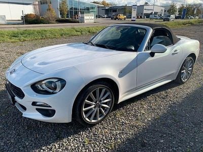 Gebraucht Fiat 124 Spider Lusso 140 PS (102 kW) 2016 Schwarz Cabrio