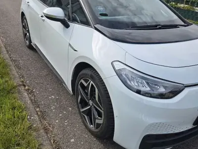Gebraucht VW ID.3 Pro Performance 150 kW (204 PS) 2023 Weiß Kleinwagen
