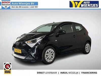 Gebraucht Toyota Aygo X-play 72 PS (52 kW) 2021 Schwarz Kleinwagen