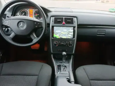 Używany Mercedes B170 116 KM (85 kW) 2008 Srebrny Minivan