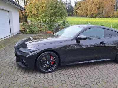Gebraucht BMW 430 M Sport 286 PS (210 kW) 2022 Black sapphire Coupé