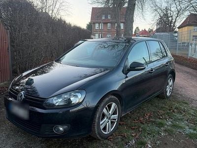 Schwarz Gebraucht 2012 VW Golf VI Kleinwagen | 2.700 € (Superpreis)
