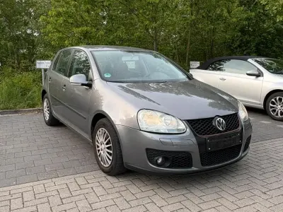 Gebraucht VW Golf IV GTI 102 PS (75 kW) 2004 Gold Limousine