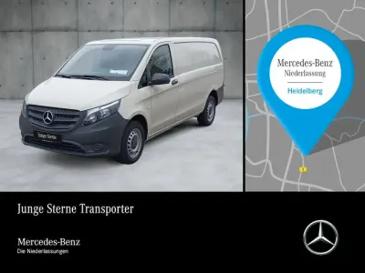 Gebraucht Mercedes Vito 102 PS (75 kW) 2022 Grau Van