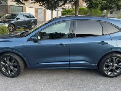 Gebraucht Ford Kuga ST-Line X 150 PS (110 kW) 2023 Blau SUV