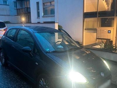 Schwarz Gebraucht 2010 Fiat Punto Evo Racing Kleinwagen | 2.000 € (Guter Preis)