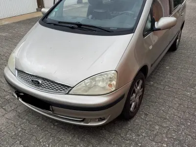 Gebraucht Ford Galaxy 150 PS (110 kW) 2005 Beige Van / Kleinbus