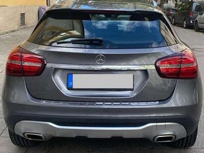 Mercedes GLA200