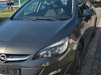 Gebraucht Opel Astra Eco 110 PS (80 kW) 2013 Grau Limousine
