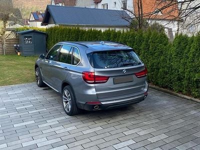 Gebraucht BMW X5 M Sport 258 PS (189 kW) 2014 Grau SUV