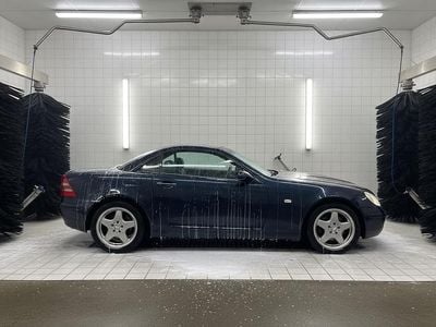 Gebraucht Mercedes SLK230 196 PS (144 kW) 1996 Blau Cabrio