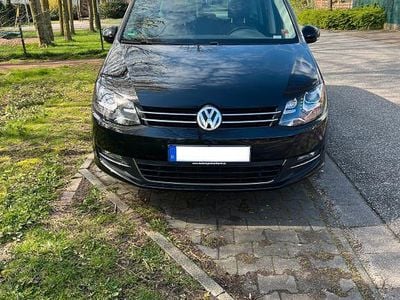 Gebraucht VW Sharan Highline 184 PS (135 kW) 2018 Schwarz Van / Kleinbus