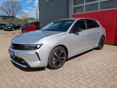 Gebraucht Opel Astra Edition 110 PS (80 kW) 2024 Silber Limousine