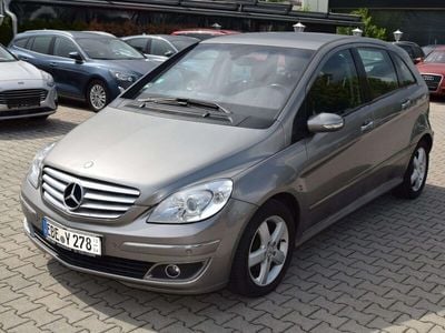 Mercedes B200
