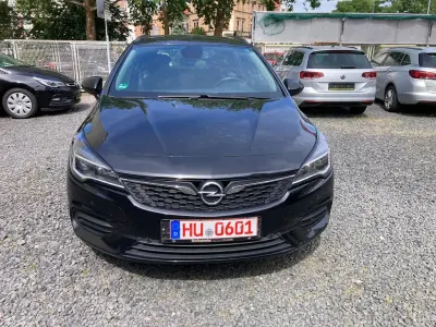 Gebraucht Opel Astra Edition 110 PS (80 kW) 2020 Schwarz Kombi